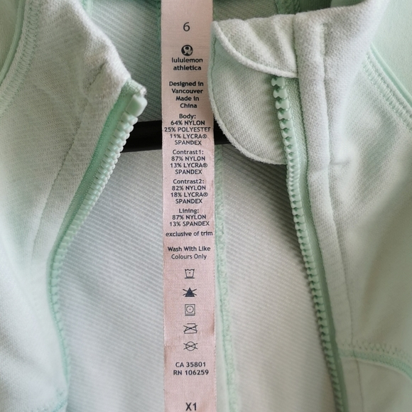 Lululemon Forme jacket - Picture 5 of 9